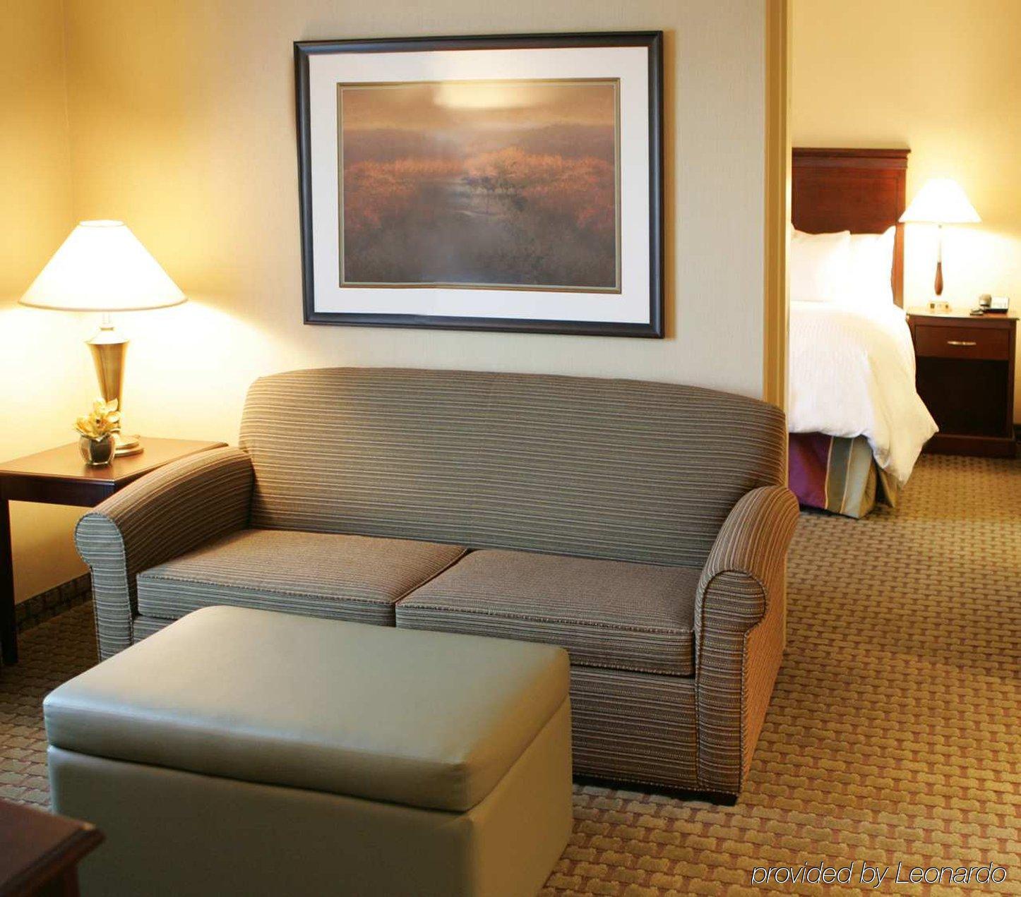 Homewood Suites By Hilton Cambridge-Waterloo, Ontario Room photo